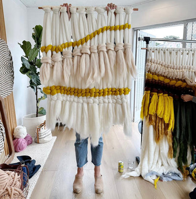 Roving weaving workshop with Meghan Shimek at Love Fest Fibers, creative fiber art workshop in San Francisco
