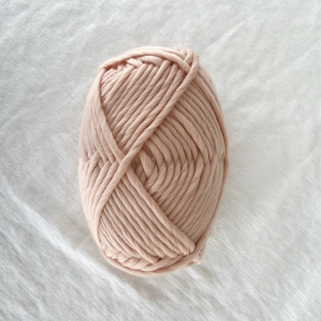 Twin Merino soft single-ply cruelty-free super bulky yarn for knitting, crochet and weaving