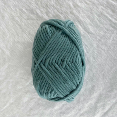 Twin Merino soft single-ply cruelty-free super bulky yarn for knitting, crochet and weaving