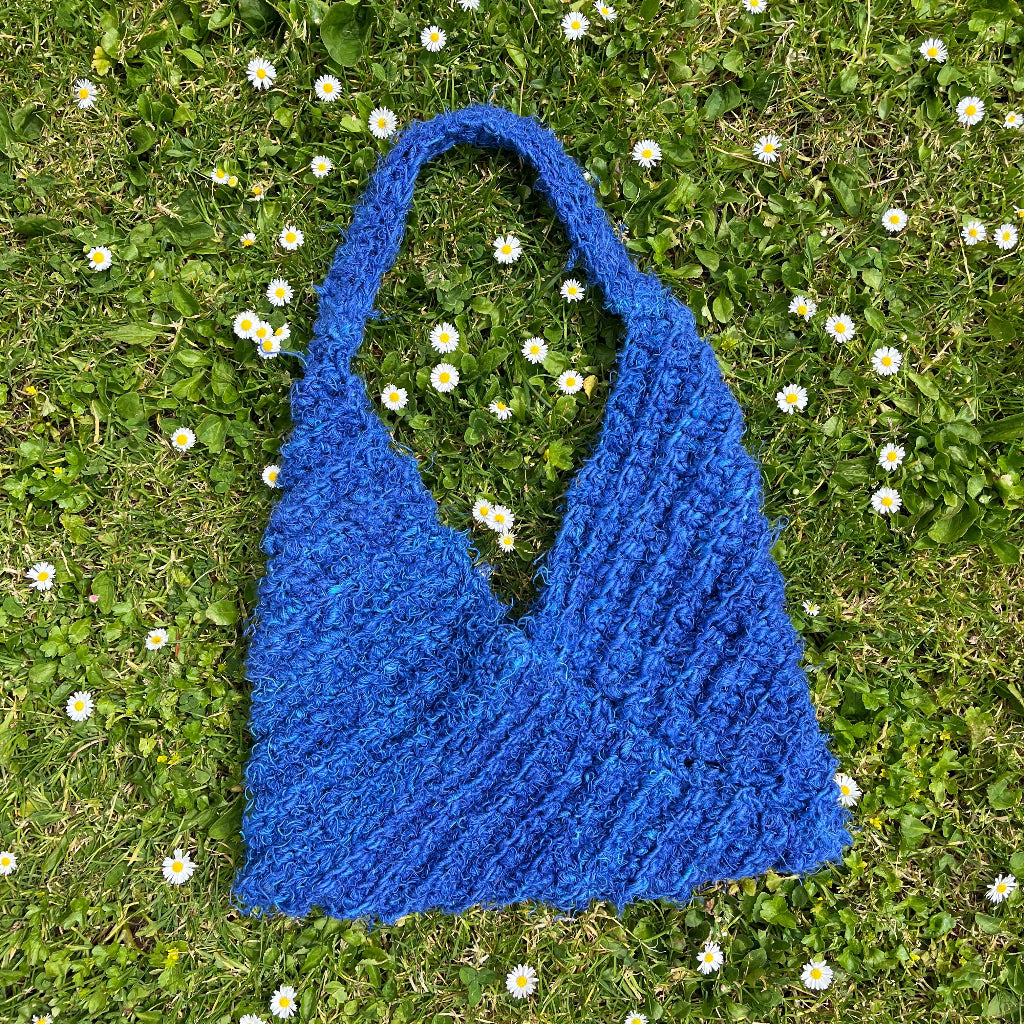 Triangle Tote (Loosends)