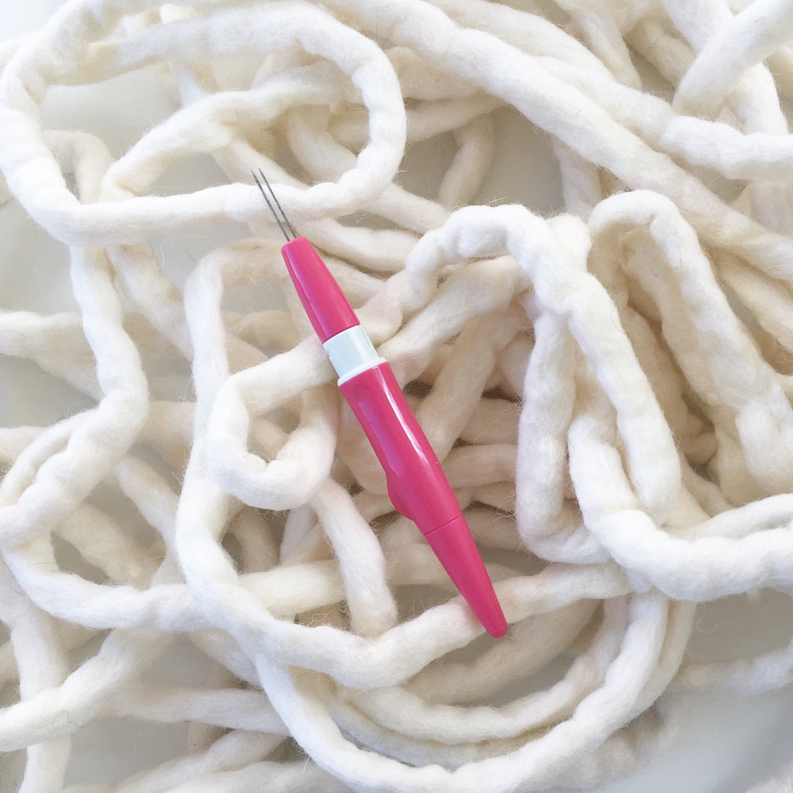 Clover Pen Style Felting Needle 