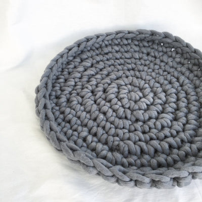 Chunky crochet pet bed
