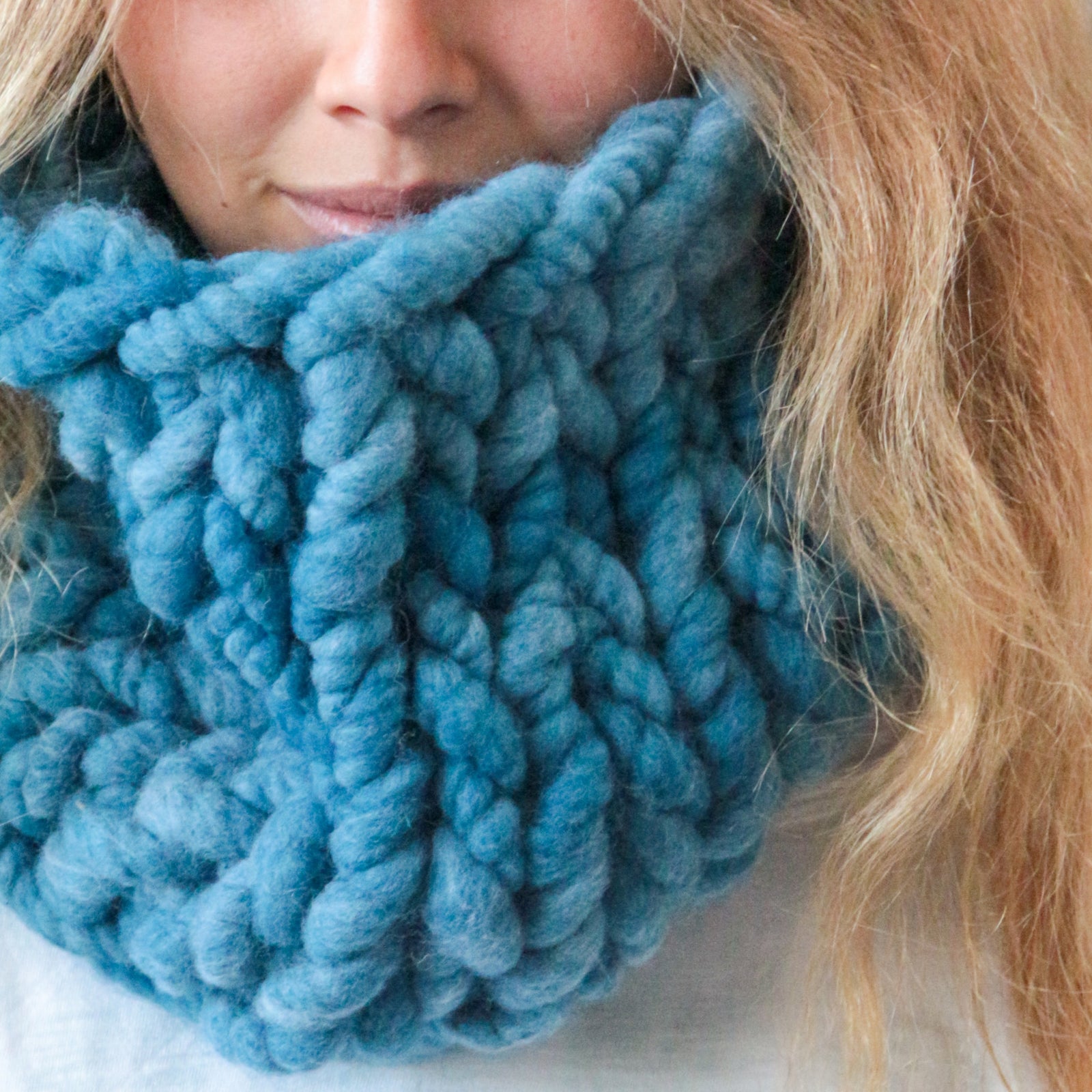 Free Chunky Knit Cowl Pattern