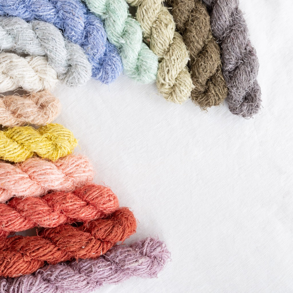 UPSTORE 3 Rolls Comfy Cotton Blend Yarn Multicolor Knitting Wool Soft  Caddice Woolen Yarn Hand Spinning Fibre Wool Yarn Crochet Yarn Bulk Starter  Kit
