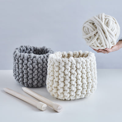 Knit Basket Workshop with Love Fest Fibers, learn to knit a basket using giant yarn and needles